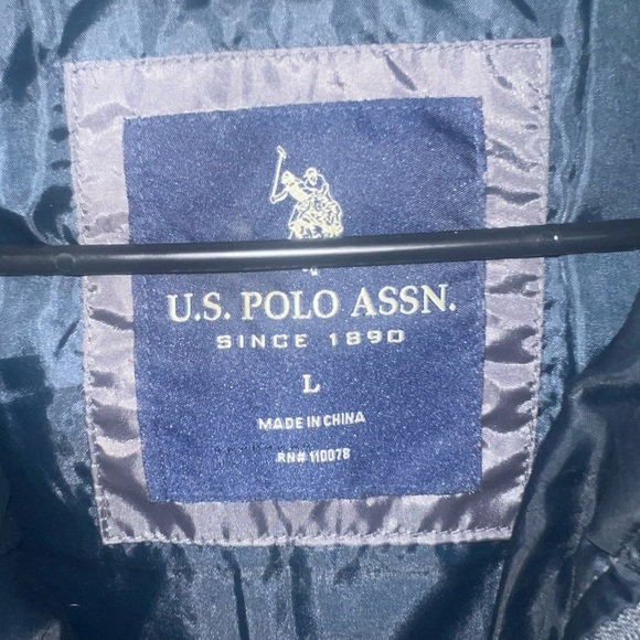 Men’s U.S. Polo Assn. Puffer Vest Size Large - Picture 7 of 7